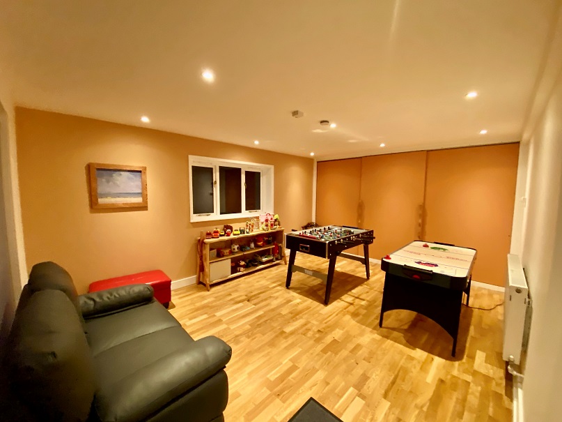 Caedu cottage Games Rooms